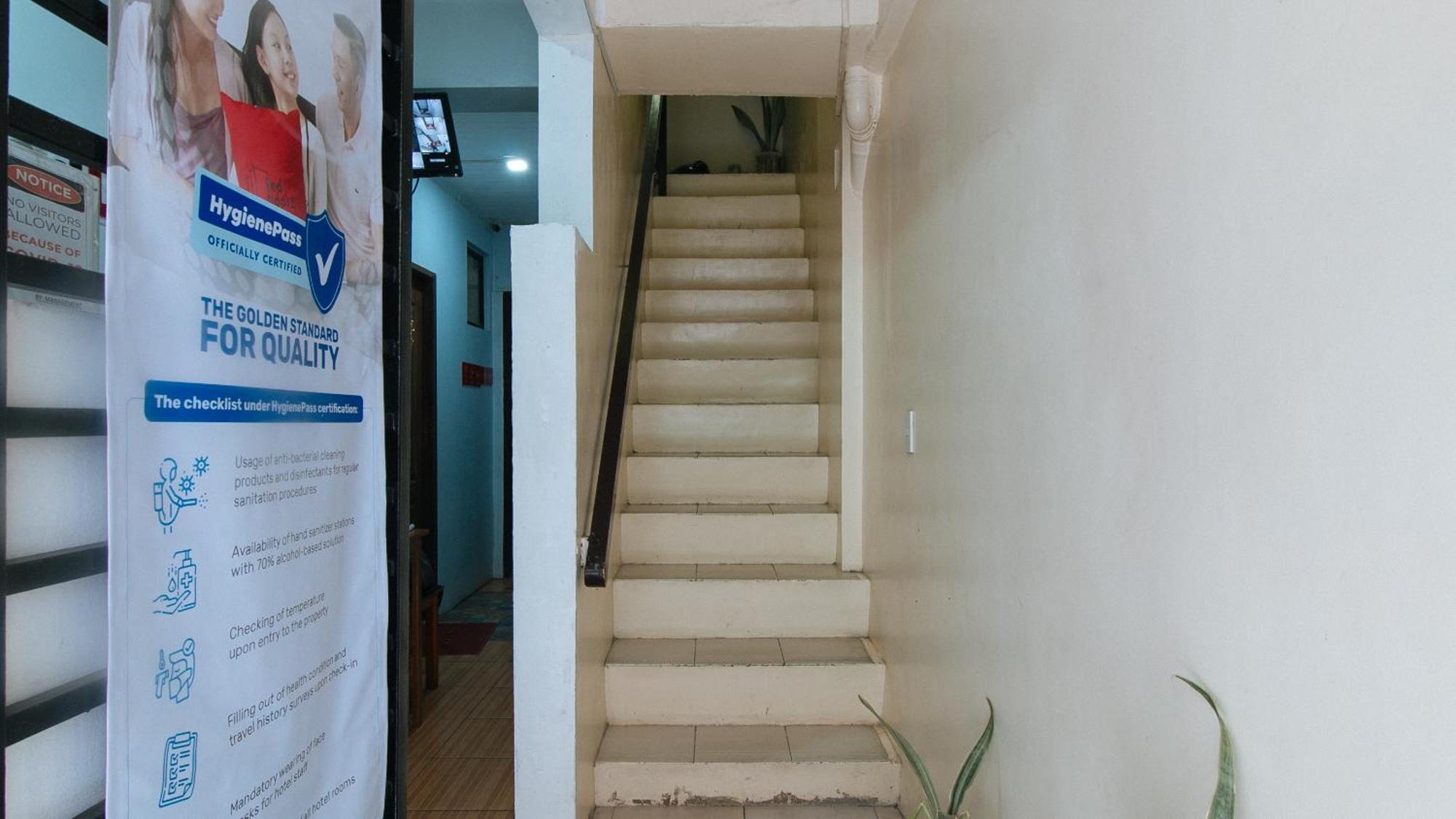 Reddoorz At Dbuilders Rooms Ph2 Taguig Exterior photo